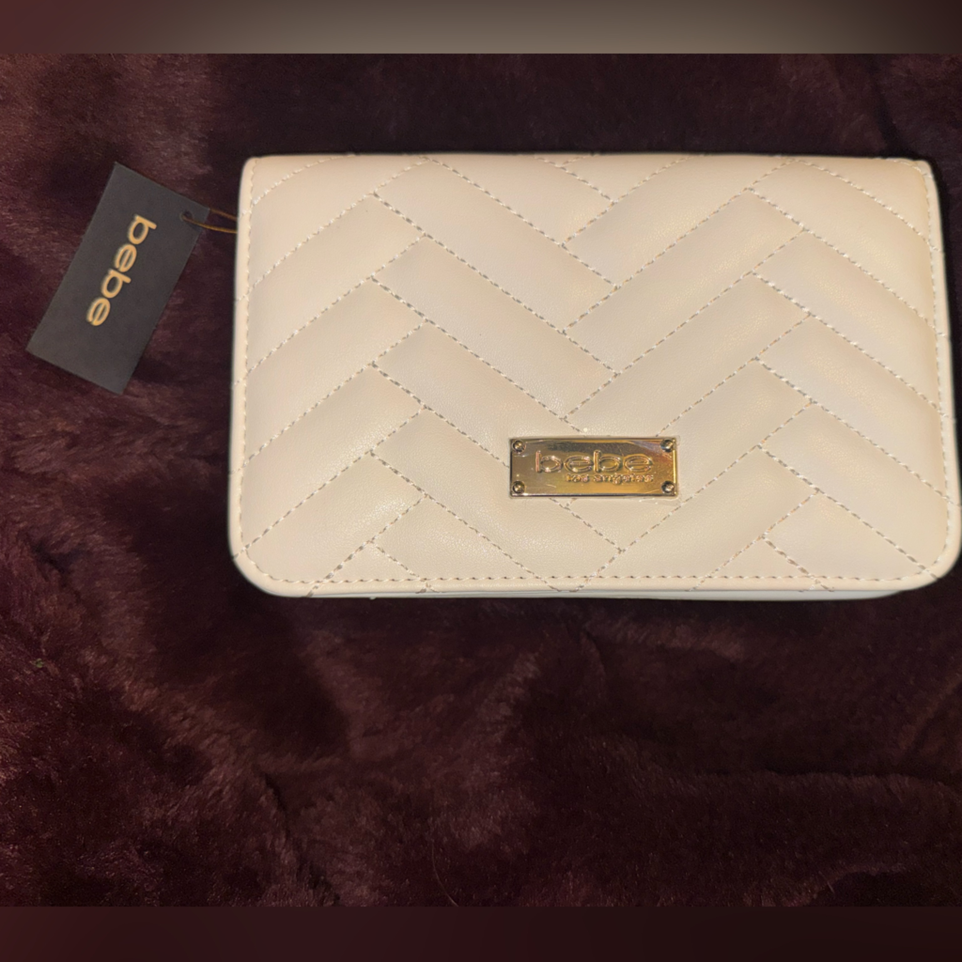 Brand New Bebe Sophia Quilted Crossbody White  Msrp 69